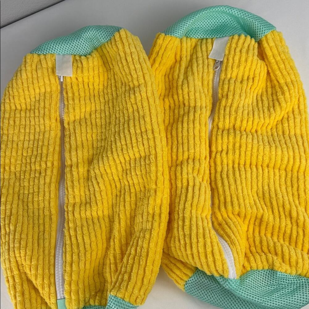 NWOT Shoe Washing & Dryer Bag & Dryer Bag- 2 Pack - Picture 7 of 8